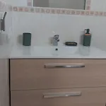 Sunny Corner, Delux Vista Mar And Pool דירה