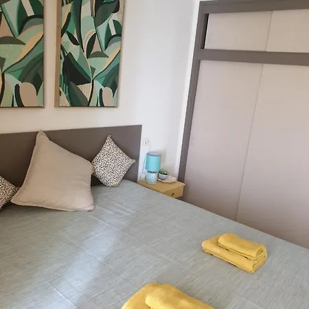 Sunny Corner, Delux Vista Mar&pool Puerto del Carmen (Lanzarote)