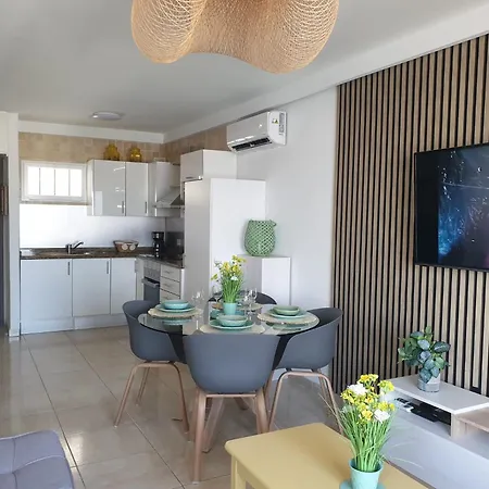 Sunny Corner, Delux Vista Mar&pool