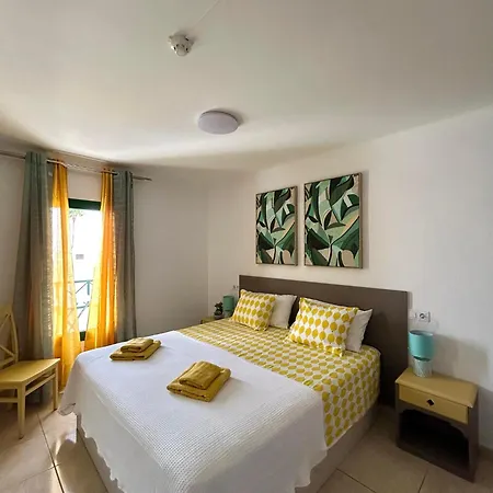 Sunny Corner, Delux Vista Mar And Pool *