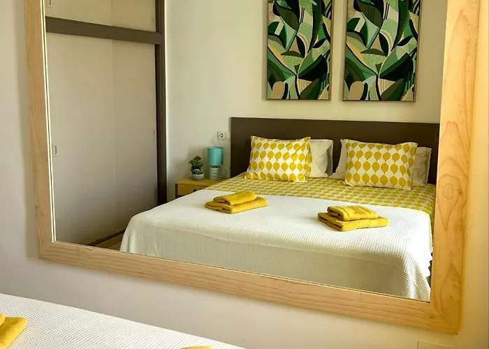 Sunny Corner, Delux Vista Mar And Pool Apartment Puerto del Carmen (Lanzarote)