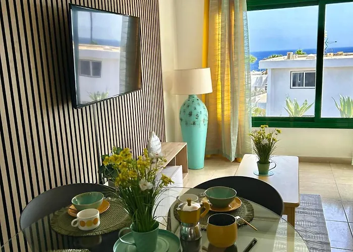 Sunny Corner, Delux Vista Mar And Pool *